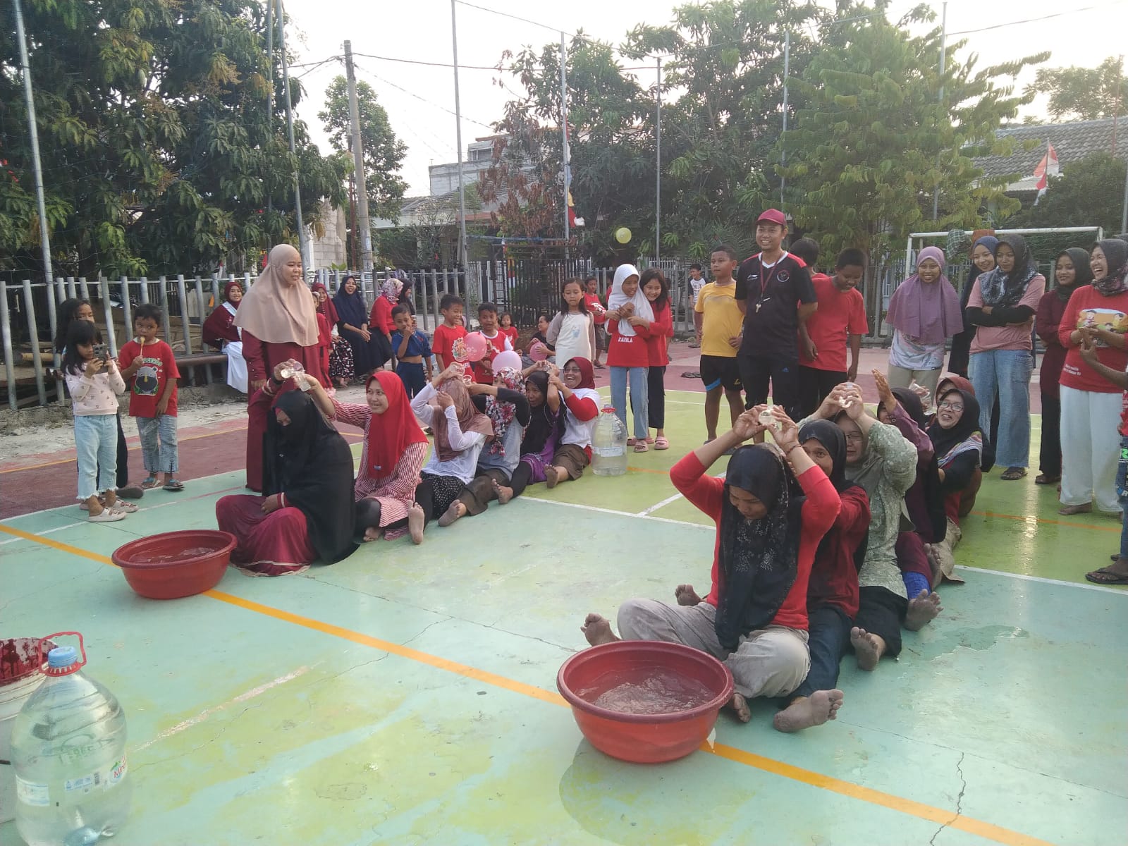 Potret Keseruan Warga Asri Pratama Ikuti Lomba Agustusan