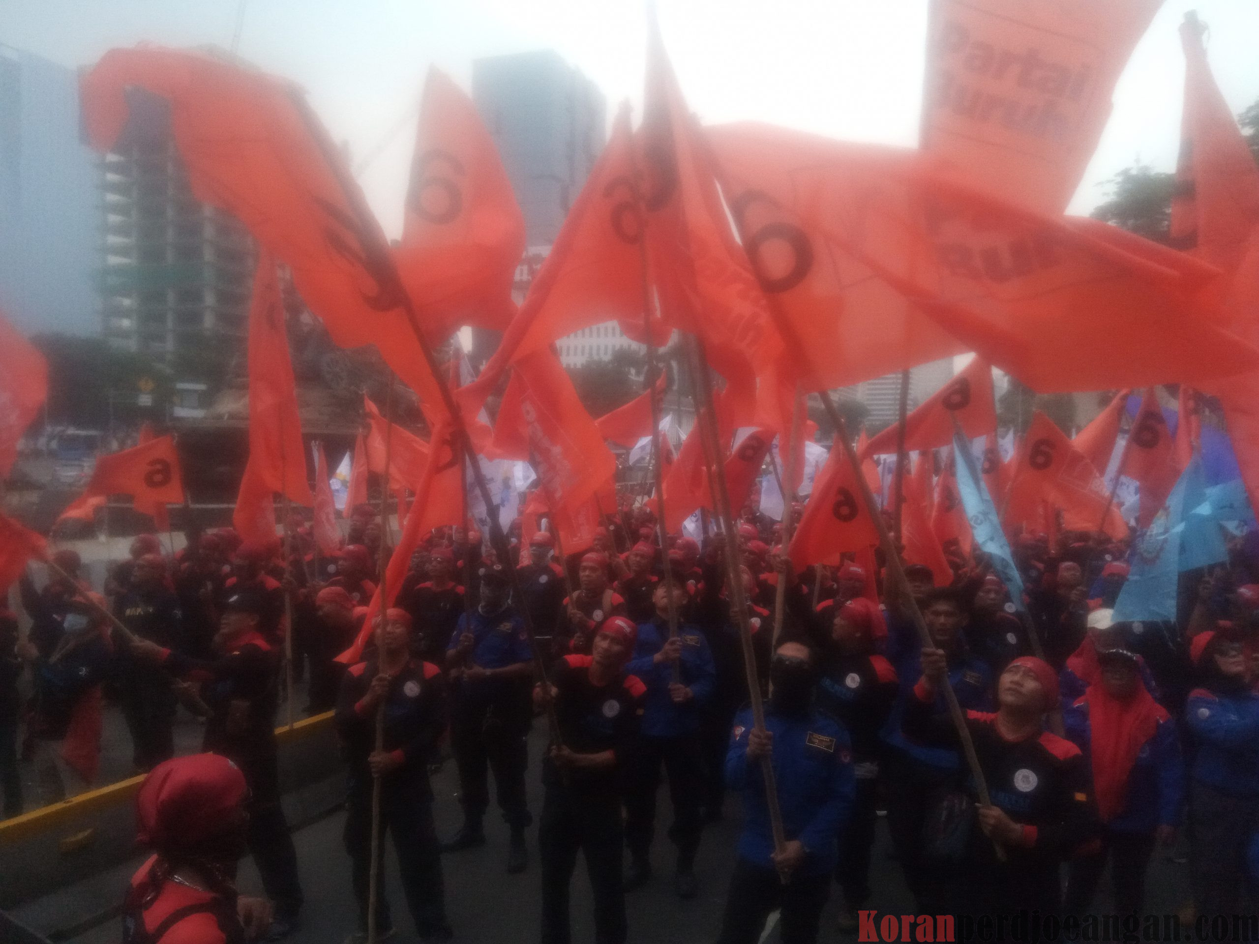 Jelang Pembacaan Putusan MK Prihal Uji Materiil Omnibuslaw Cipta Kerja, Seribu Garda Metal Diterjunkan