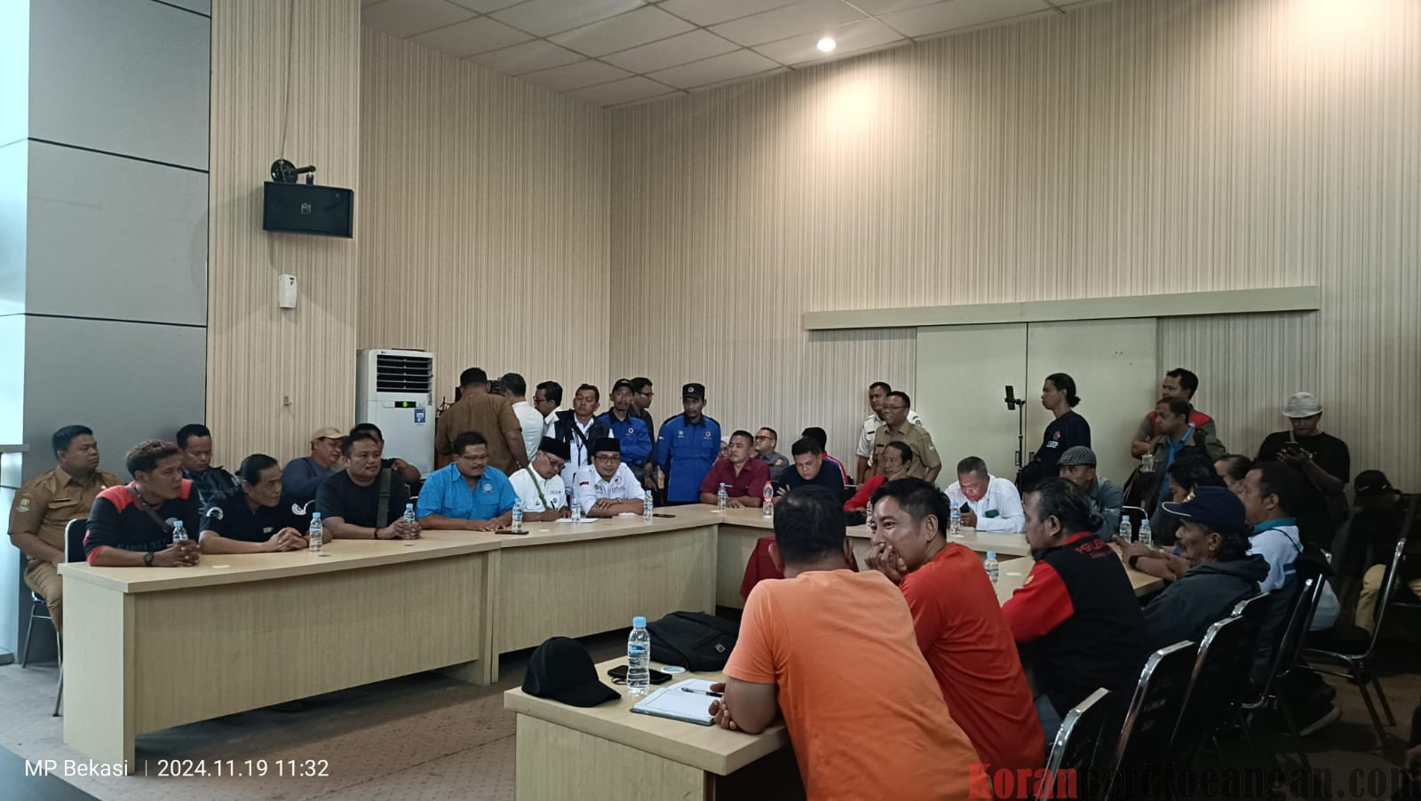 Ada Apa dengan Pj Wali Kota Bekasi, Hingga Tak Jua Temui Perwakilan Buruh?