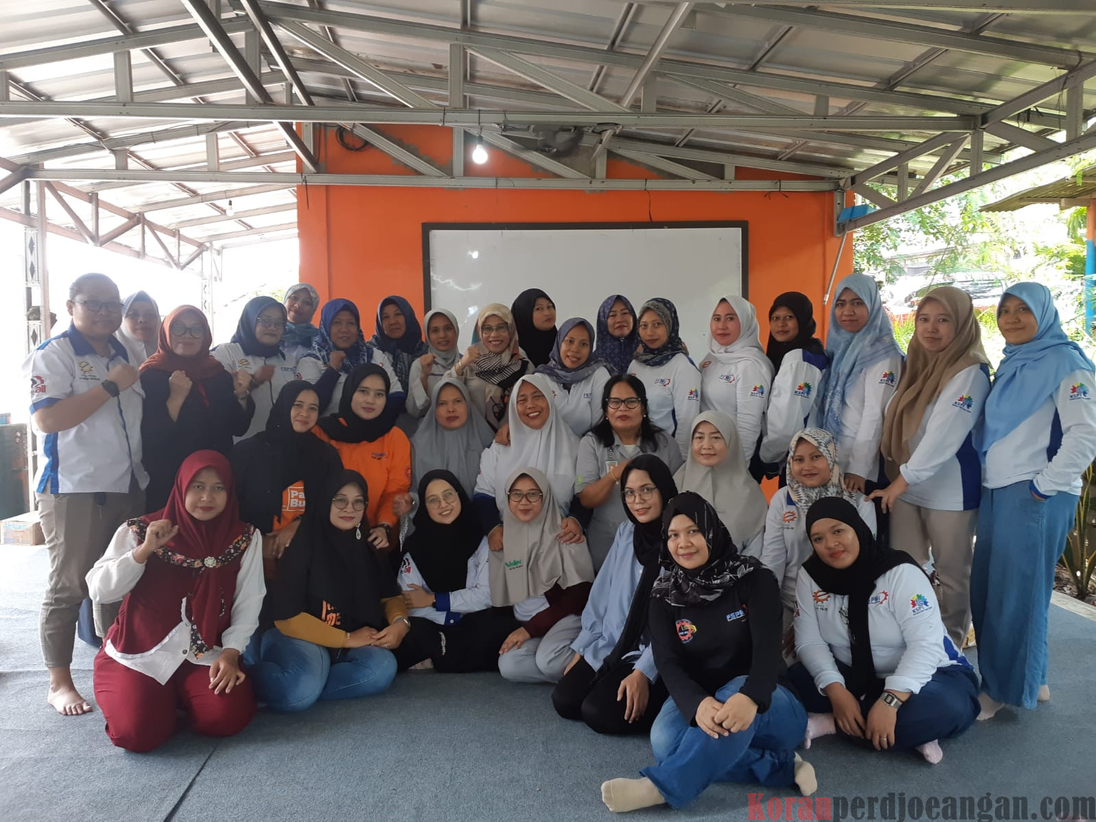 Perempuan Kawasan MM2100, Luar Kawasan, dan Kota Bekasi Gelar Konsolidasi Bahas Program Kerja