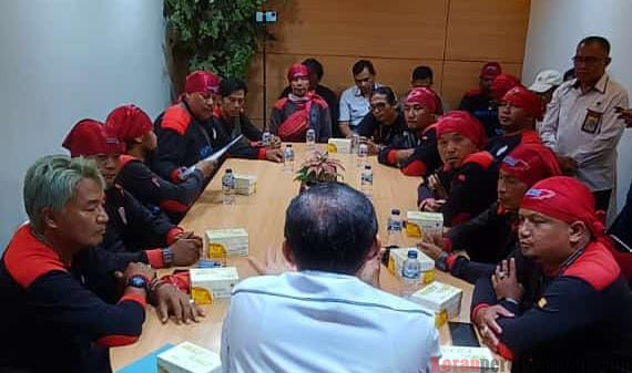 Diterima Direktur PHI, Isnaeni Marzuki Tegaskan Kemnaker RI Jangan Melawan Putusan 168 Dengan Keputusan Yang Nyeleneh