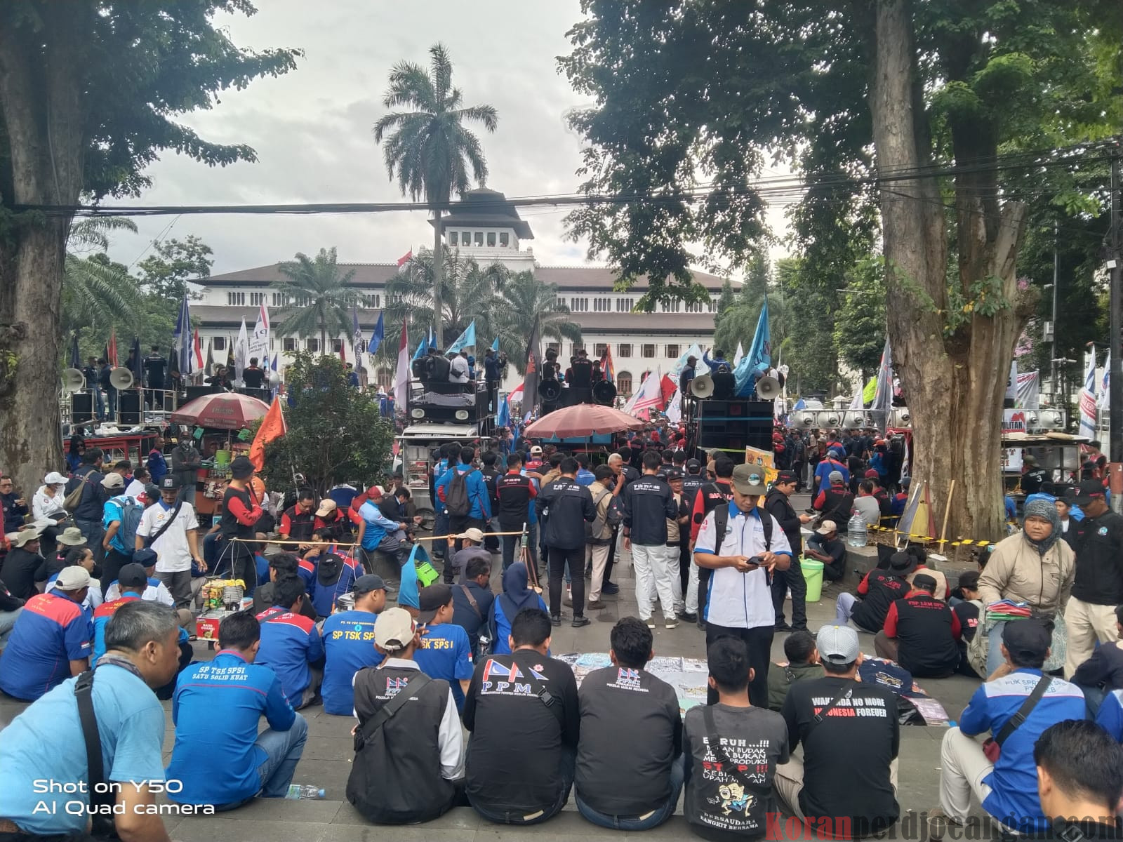 Gubernur Jawa Barat Tanda Tangani UMK 2025, Tertinggi Kota Bekasi