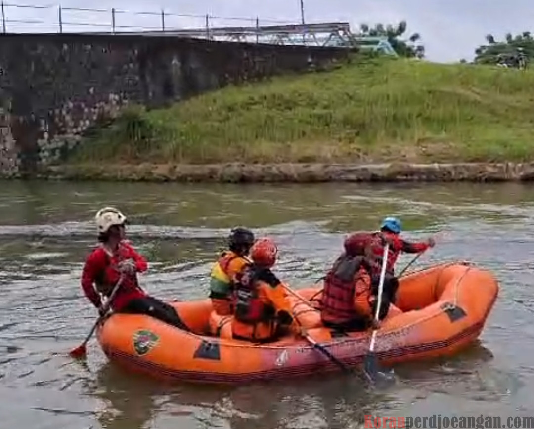 Hari Kelima Pencarian Remaja Tenggelam di Kalimalang Belum Membuahkan Hasil