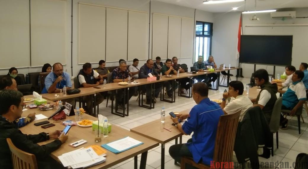 Temui Aliansi Buruh Sektor Jakarta, Pemprov DKI Bahas Revisi UMSP 2025