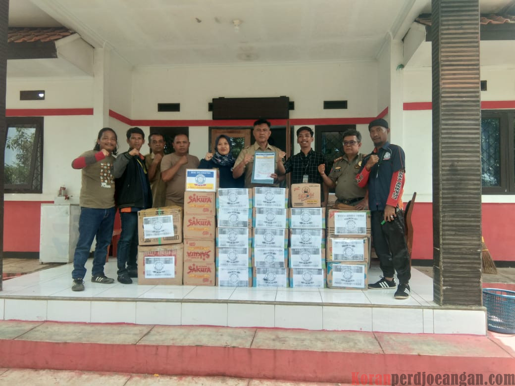 Komunitas Aksi Solidaritas Salurkan Bantuan Untuk Korban Banjir Bandang di Cianjur Selatan