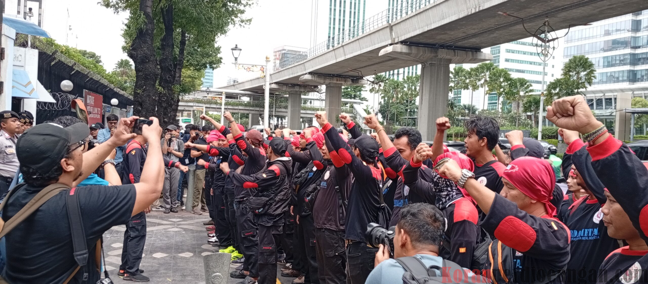 Lima Pekerja Migran Indonesia Ditembak di Malaysia: Copot Menteri P2MI