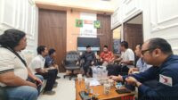 Pasca Hasil Rapat Gabungan Keluar, Jamkeswatch Temui Anggota DPRD Kabupaten Bekasi Pasca Hasil Rapat Gabungan Keluar, Jamkeswatch Temui Anggota DPRD Kabupaten Bekasi