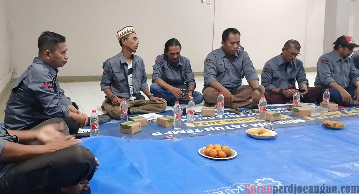 Mengenal Lebih Dekat Profil Tim TPU dan Ambulans Perumahan Mega Regency