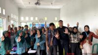 Sosialisasi Program GO UMKM Oleh Mahasiswa KKN Universitas Singaperbangsa di Desa Ciptamarga Sosialisasi Program GO UMKM Oleh Mahasiswa KKN Universitas Singaperbangsa di Desa Ciptamarga