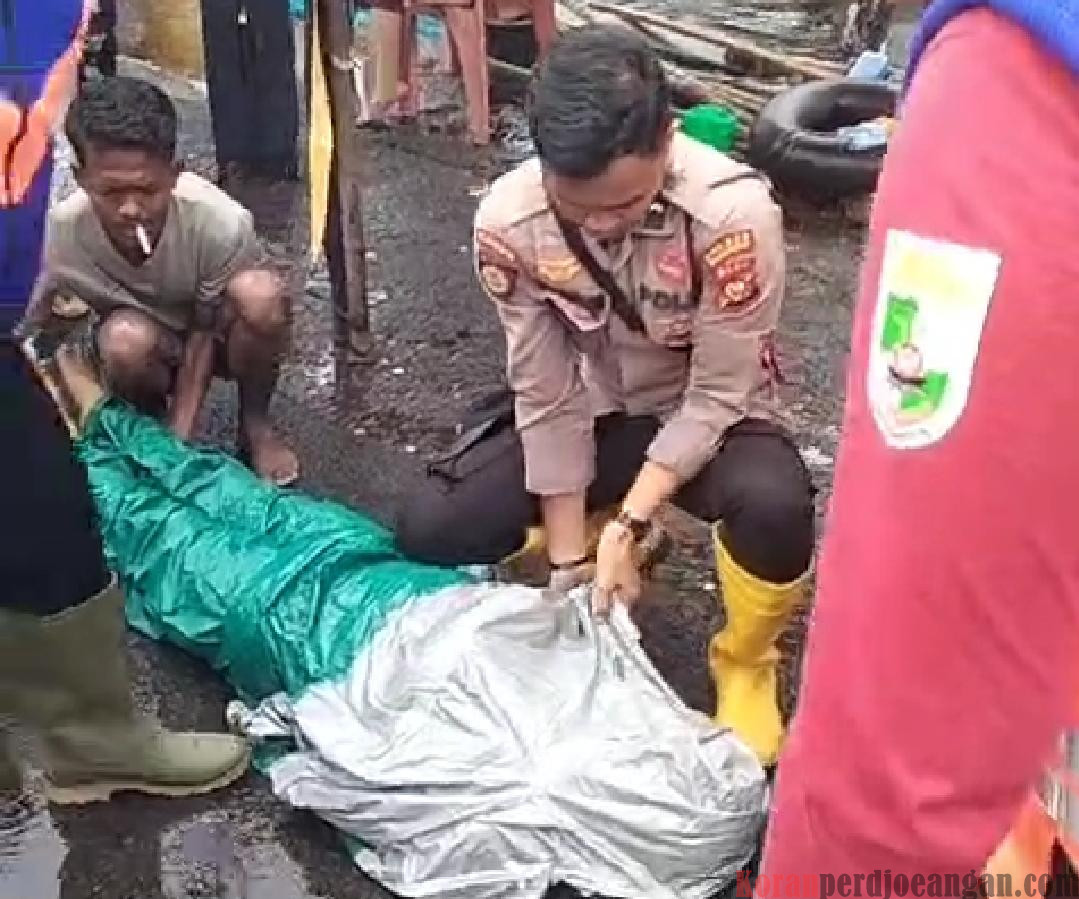 Warga Pekanbaru, Meninggal Dunia Ketika Melintasi Lokasi Banjir KM 83 Di Pelalawan