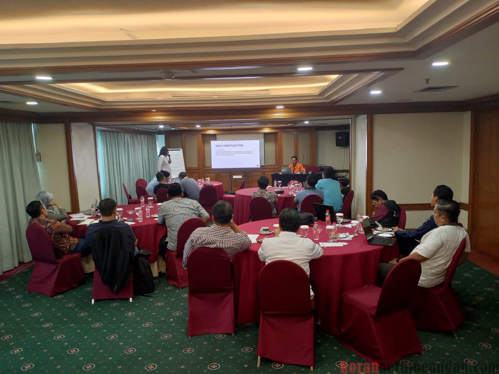 Tim Hukum Partai Buruh Kabupaten Bekasi Lakukan Diskusi Bahas Perda dan Perbup