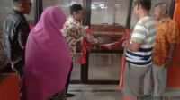 Renovasi Kantor Konsulat Cabang FSPMI Purwakarta, Presiden FSPMI: Jangan Sampai Kantor Yang Megah Ini Menjadi seperti Museum Renovasi Kantor Konsulat Cabang FSPMI Purwakarta, Presiden FSPMI: Jangan Sampai Kantor Yang Megah Ini Menjadi seperti Museum