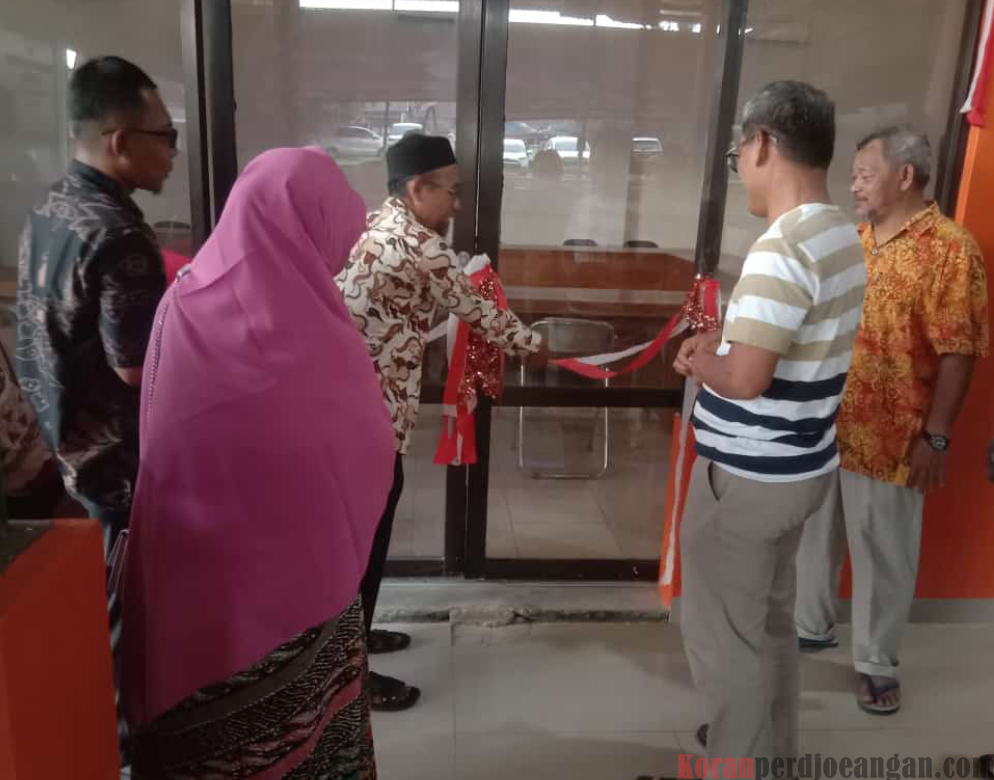 Renovasi Kantor Konsulat Cabang FSPMI Purwakarta, Presiden FSPMI: Jangan Sampai Kantor Yang Megah Ini Menjadi seperti Museum