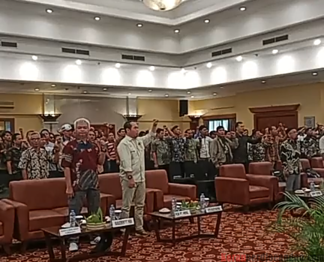 Lagu Indonesia Raya dan Mars FSPMI Berkumandang di Musnik VIII PUK Hino Motors Manufacturing Indonesia
