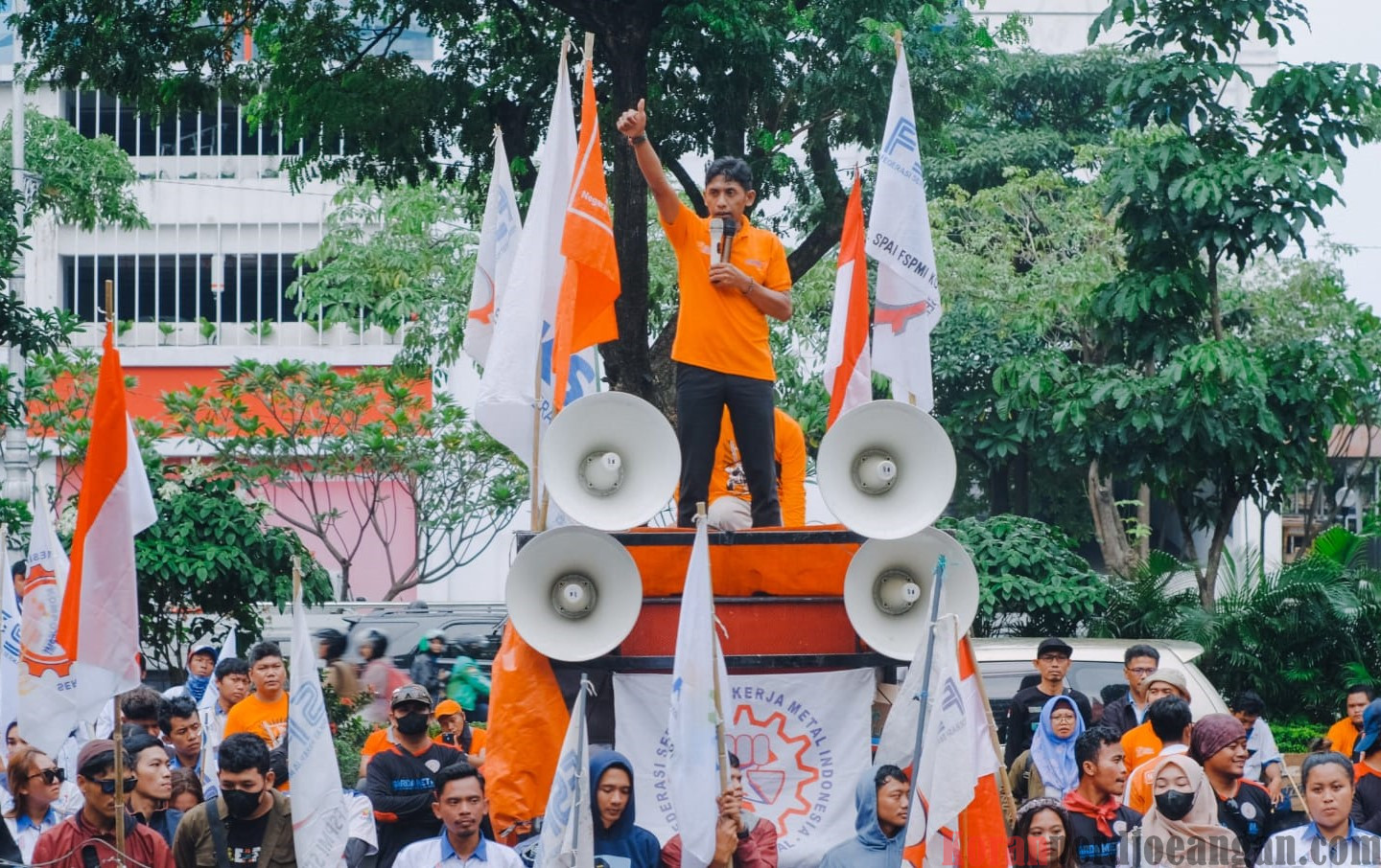 Buruh Jepara dan Jawa Tengah Siap Kepung Kantor Gubernur, Tolak Perubahan Sepihak UMSK Jepara Tahun 2025