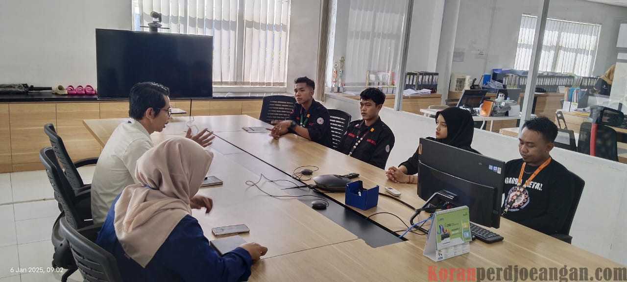 Mogok Kerja PUK SPAI FSPMI PT. Shoetown Footwear Industrial Indonesia Tuntut Status Kerja