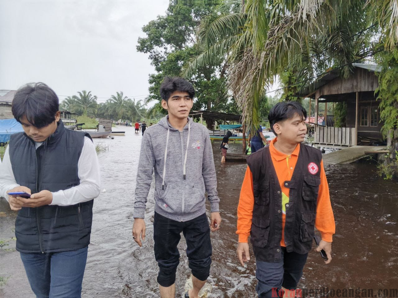 Banjir Kembali Melanda Pelalawan, KSR PMI Tinjau Lokasi dan Serukan Aksi Cepat