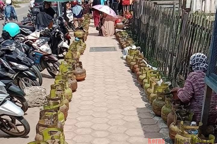 Kebijakan Mentri ESDM Larang Pengecer Jual Gas 3 Kg Dinilai Menyusahkan Rakyat