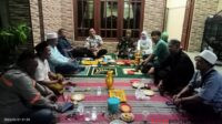 Berkah Umroh,  KC FSPMI Gresik Silaturahmi di Kediaman Arif Syamsudin