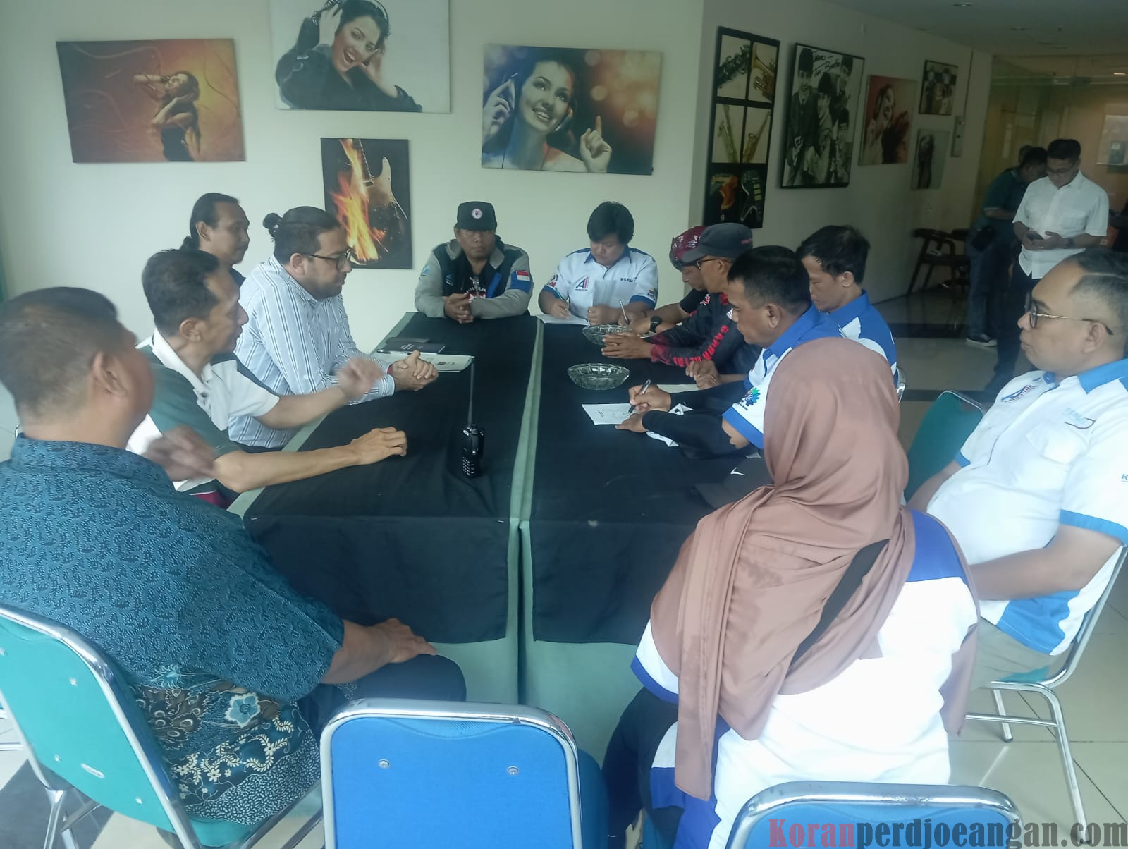 Dead lock! 41 Karyawan PT Tunjungan Crystal Hotel bersama Serikat Pekerja Siap Lakukan Mogok Kerja