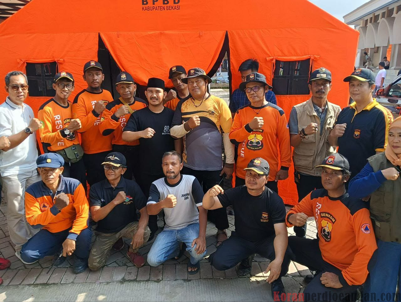 Bupati Bekasi Tinjau Lokasi Puting Beliung di Tambun Selatan