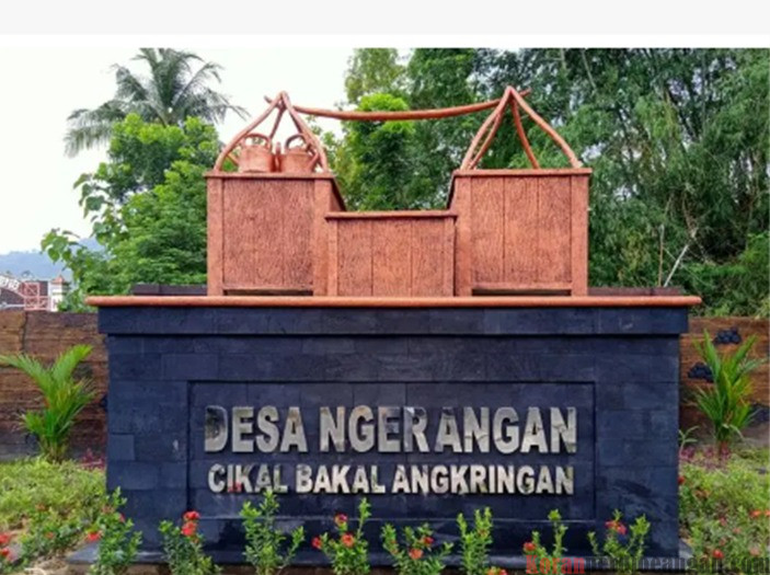 Angkringan Tempat Paling Egaliter Yang Tak Lekang Dimakan Waktu dan Semakin Populer