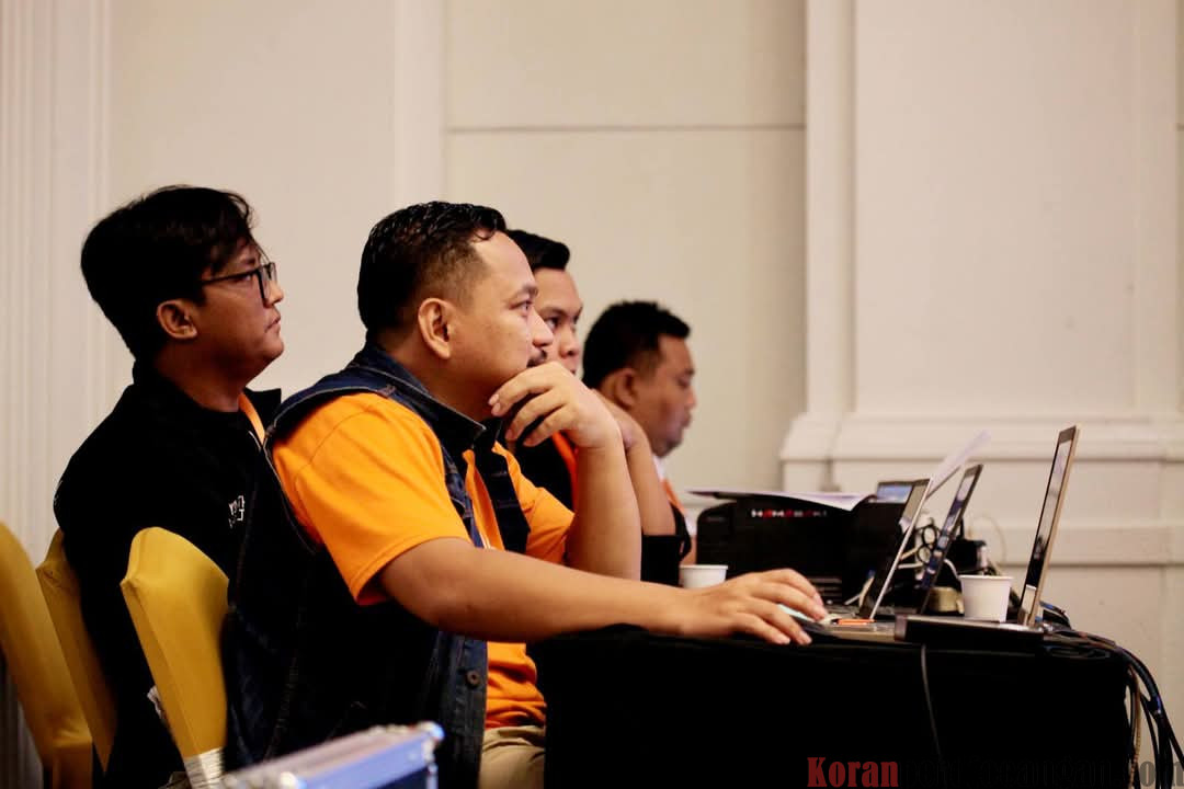 RAKERNAS II PARTAI BURUH: SUKSES DAN PENUH SEMANGAT!