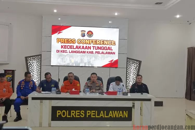 Tragedi Kecelakaan di Pelalawan: 15 Korban Meninggal, Polres Gelar Konferensi Pers