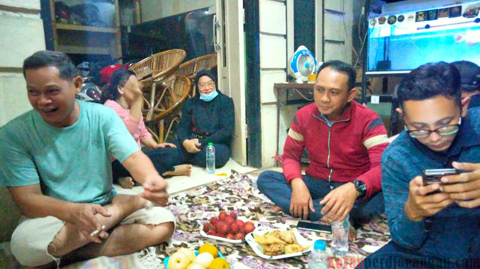 Serikat Pekerja FSPMI PT. Dein Prima Generator Jenguk Anggota yang Sedang Sakit