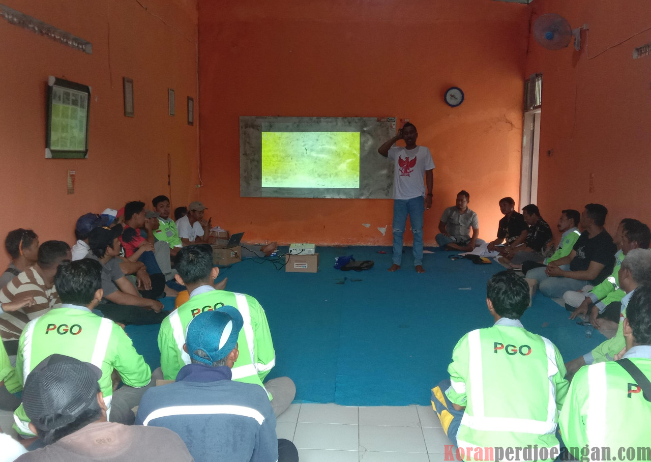 72 Pekerja Di Tuban Melabuhkan Hatinya Ke FSPMI