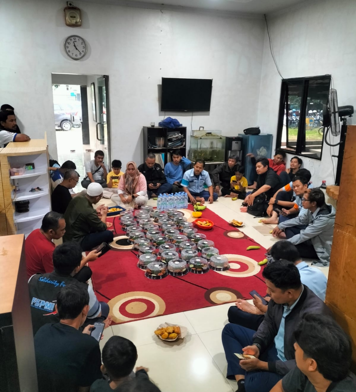 PUK SPAMK FSPMI PT Sumi Indo Wiring System Gelar Buka Puasa Bersama