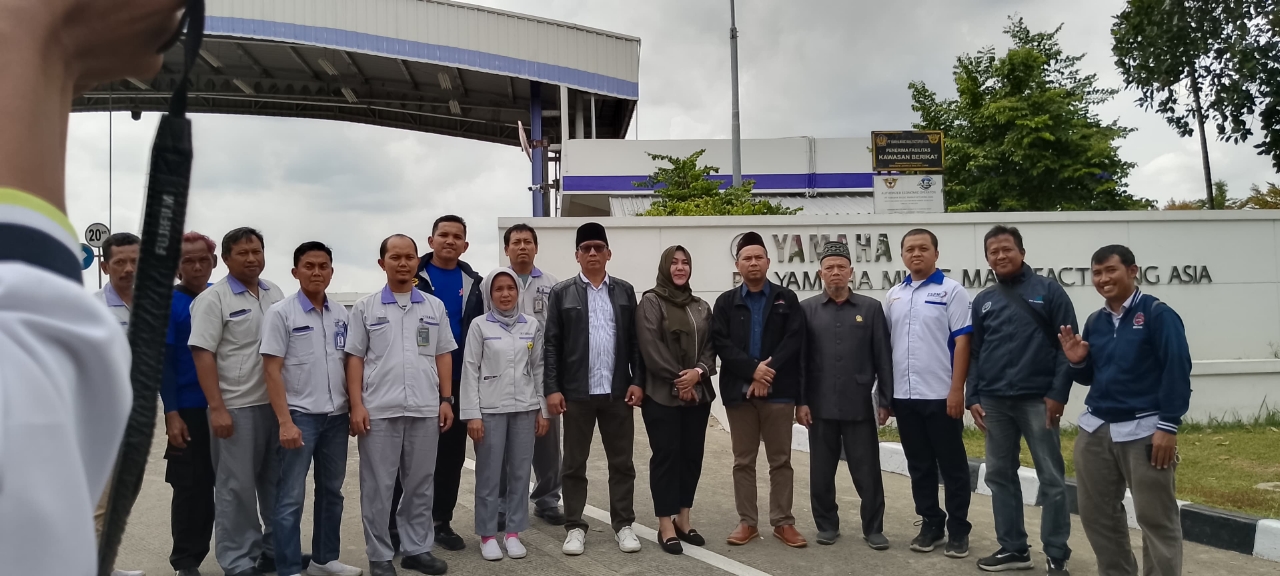 Anggota DPRD Komisi IV Kabupaten Bekasi Hadiri Hari Ke-12 Aksi Unjuk Rasa di PT Yamaha Music Manufacturing Asia