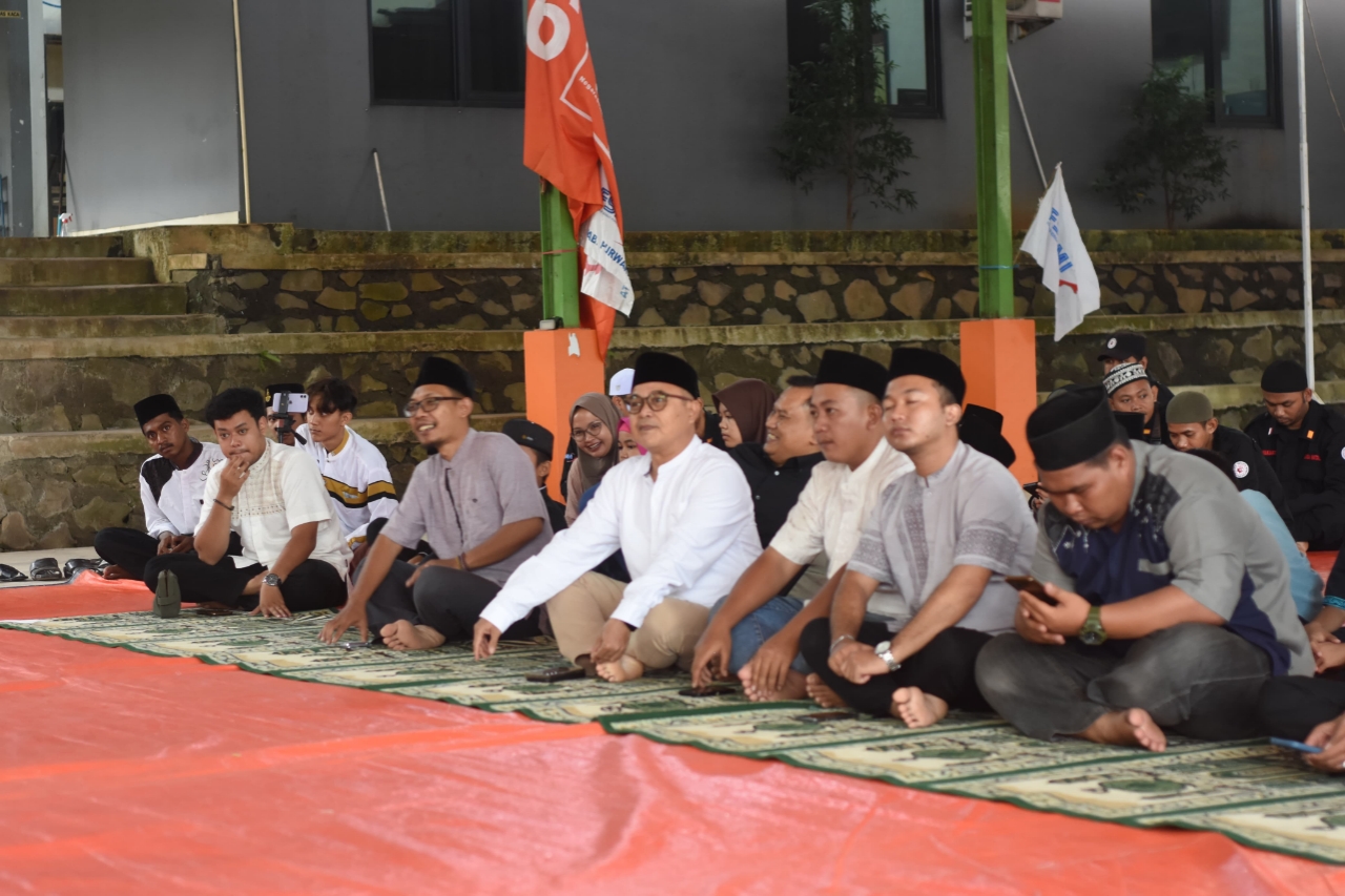 Kadisnaker Purwakarta Apresiasi Bakti Sosial FSPMI dan Bahas Upaya Penanganan Isu Ketenagakerjaan