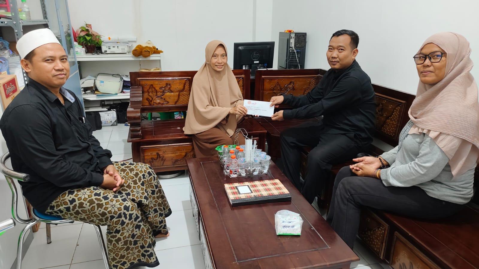 Garda Metal Sidoarjo Salurkan Santunan untuk Anak Yatim di Griya Yatim Sahabat Yatim Dhuafa