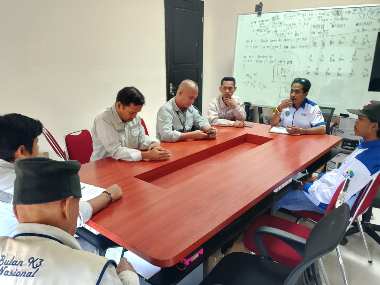 Melalui Bipartite, PUK SPL FSPMI PT. IRNC Usulkan Penambahan Penerangan dan Fasilitas Keamanan Area Parkir