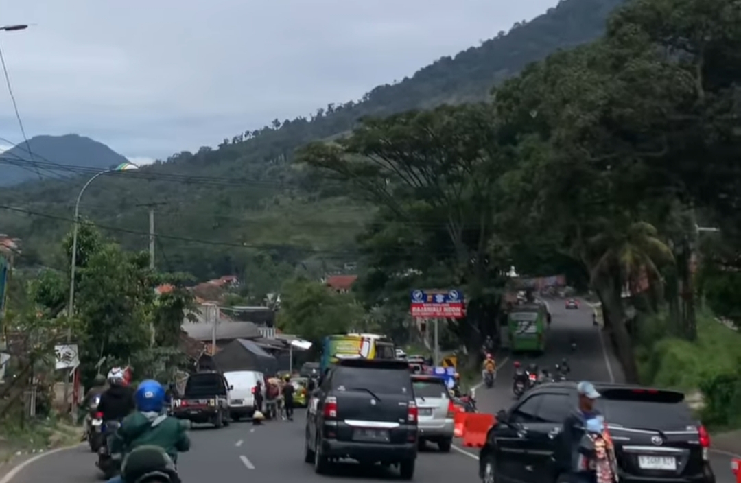 Nagreg Jadi Jalur Mudik yang Berliku Namun Berkesan
