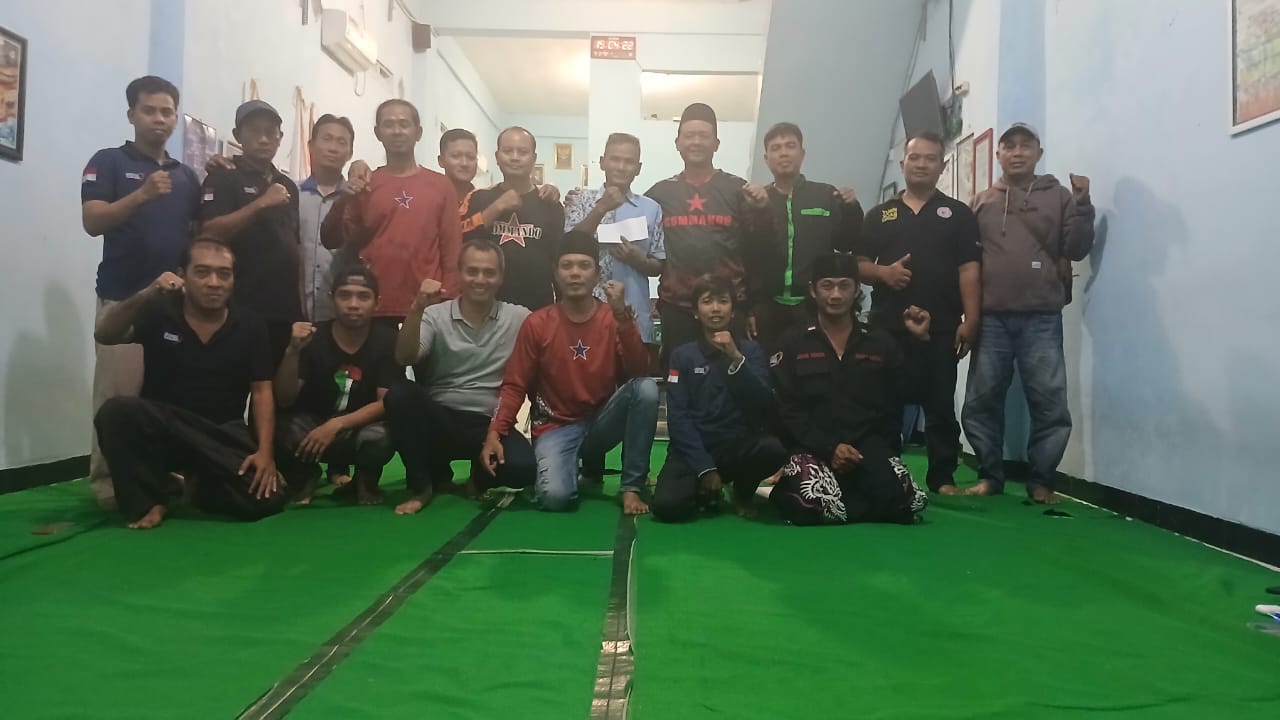 Garda Metal Mojokerto Berikan THR untuk Anggota Garda Metal yang Tidak Lagi Bekerja