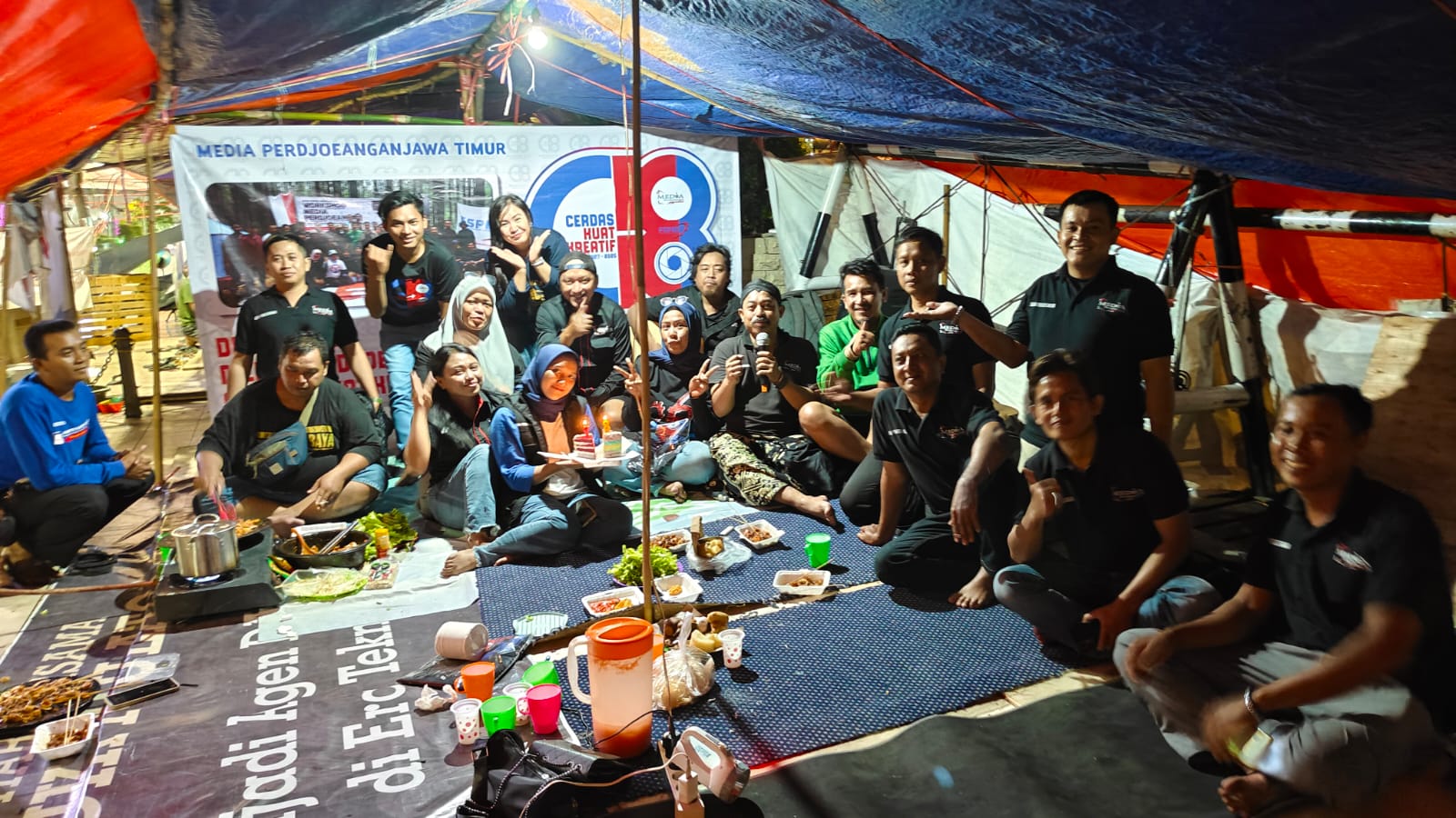 Seremonial HUT ke-18 Media Perdjoeangan di Tenda Perjuangan PUK SPAI FSPMI Hotel Tunjungan Surabaya: Refleksi dan Solidaritas