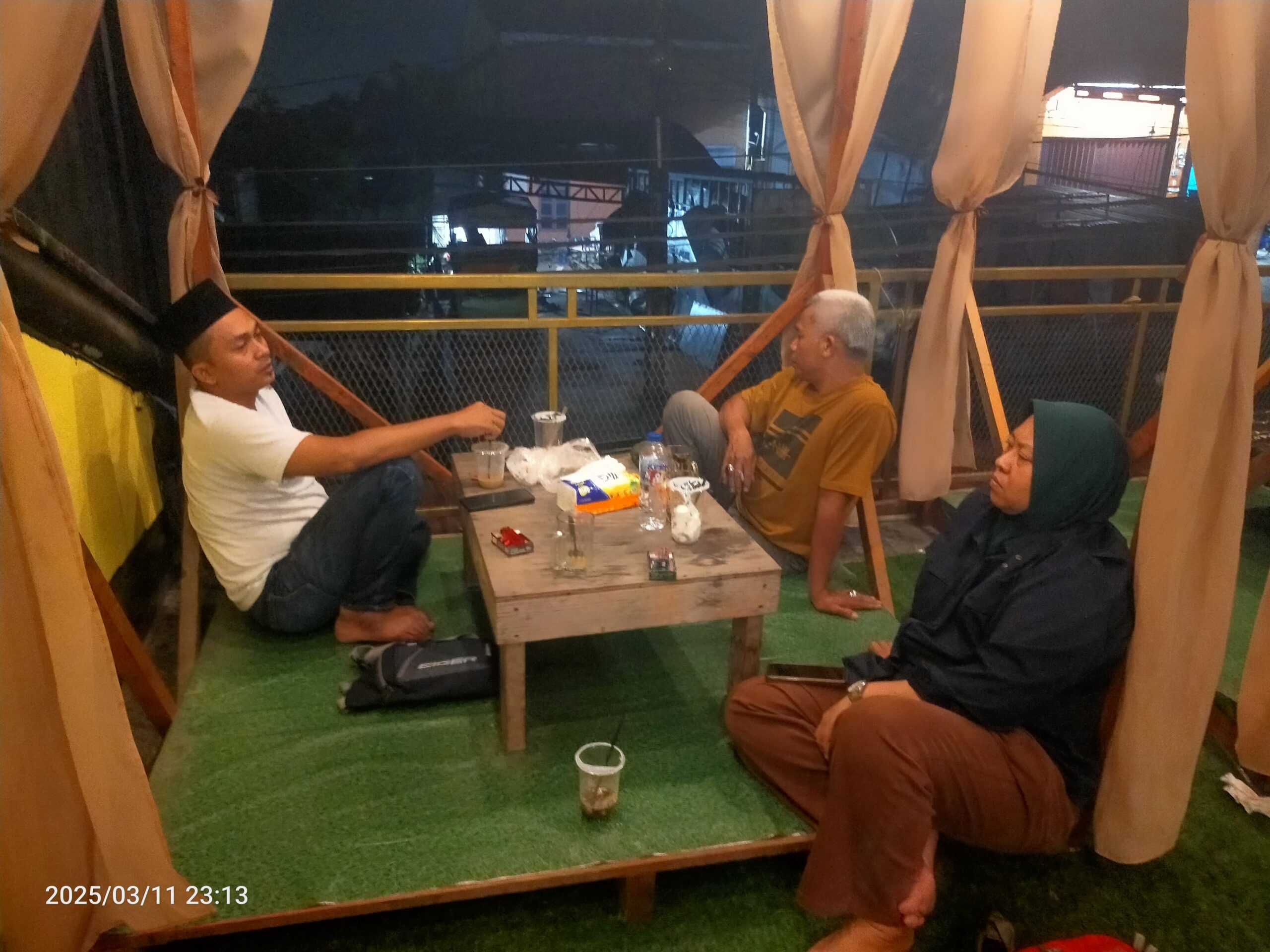 Membahas Pergerakan Buruh, Teori Tak Terealisasi Tanpa Adanya Aksi