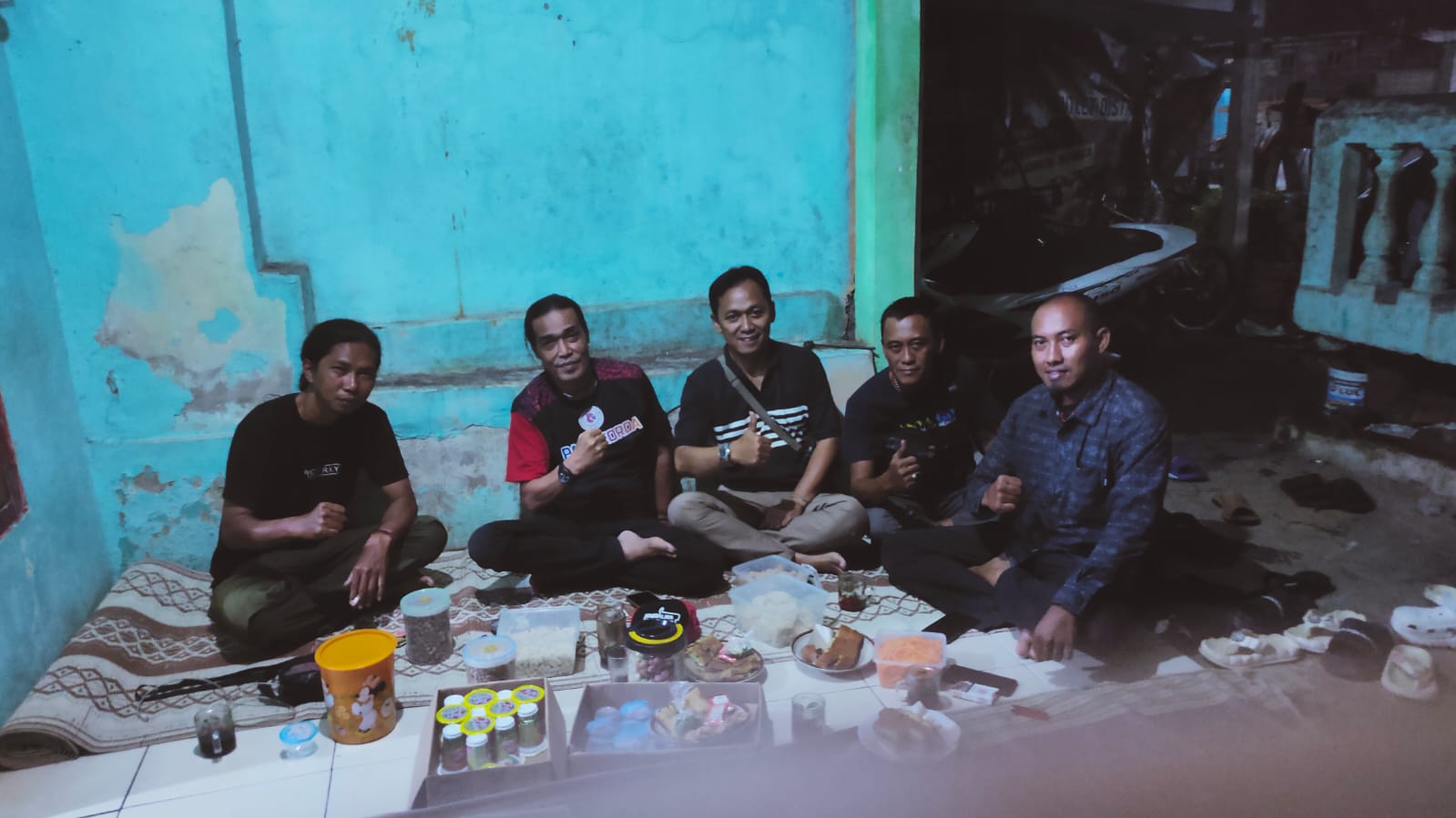 Sedang Mudik, Pangkorda Garda Metal Bekasi Disambangi Anggotanya di Kebumen