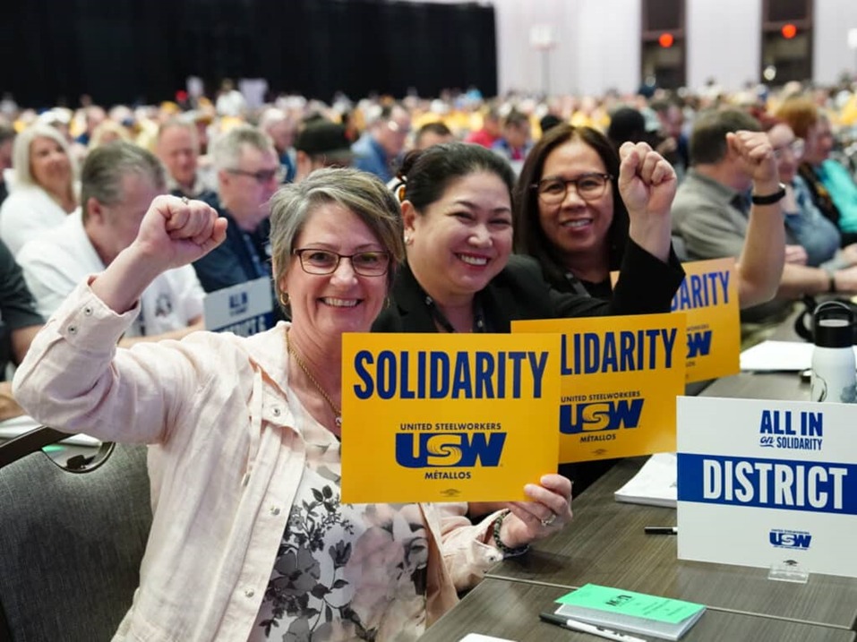 Delegasi Konvensi USW Mendukung Perempuan Baja dan Tenaga Kesehatan