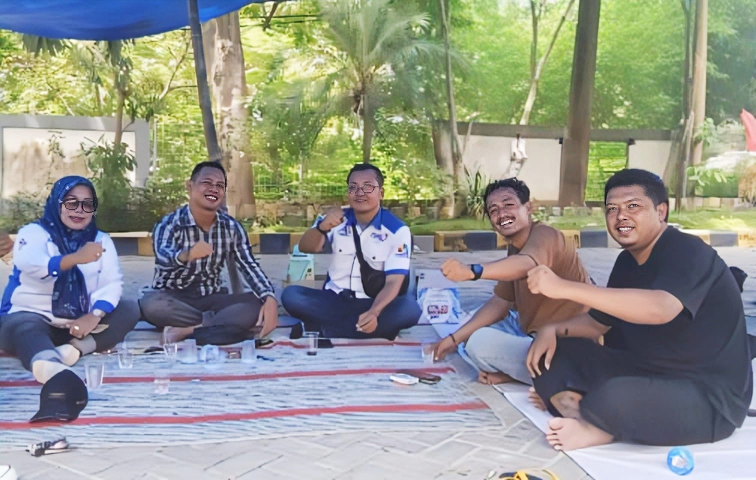 Dukungan Pengurus DPW Jawa Timur di Tenda Perjuangan Buruh PT UTSG Pabrik Tuban