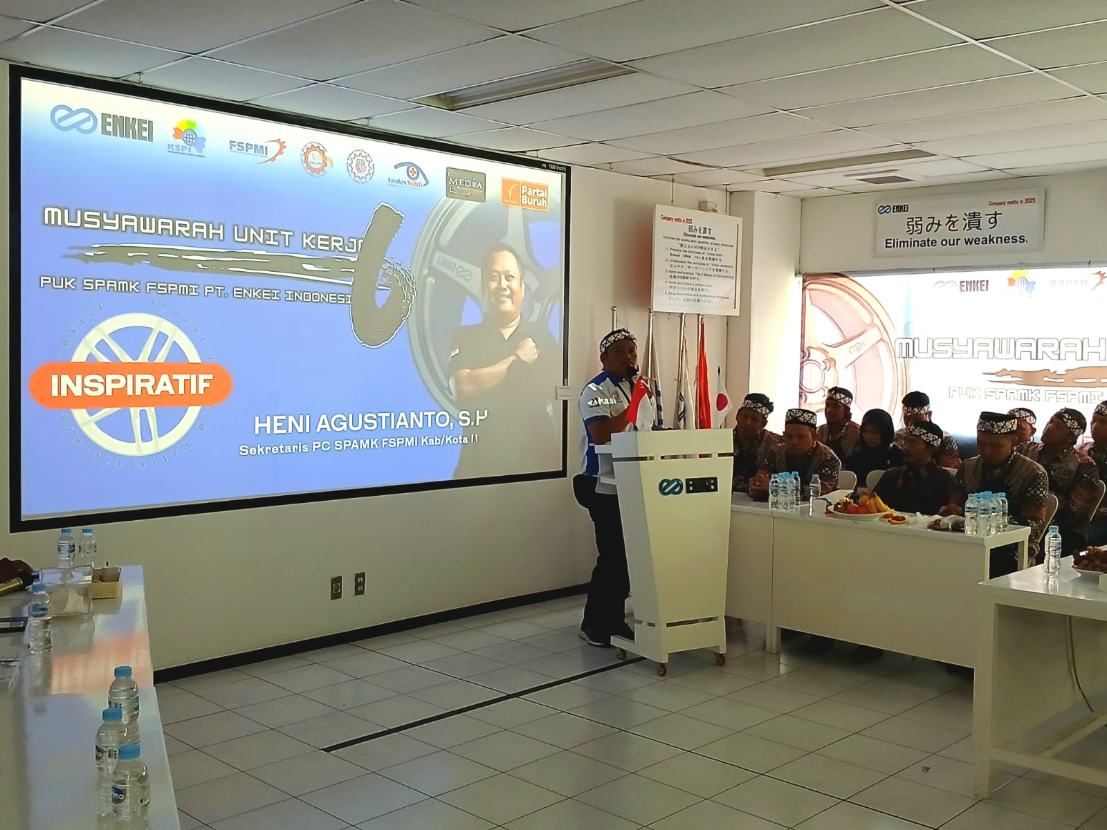 Sekretaris Pimpinan Cabang SPAMK FSPMI Bekasi Buka Langsung Rangkaian Musnik 6 PUK PT. Enkei Indonesia