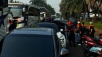 Ratusan Bus dari Kawasan EJIP Mengarah ke Monas untuk Rayakan May Day 2025