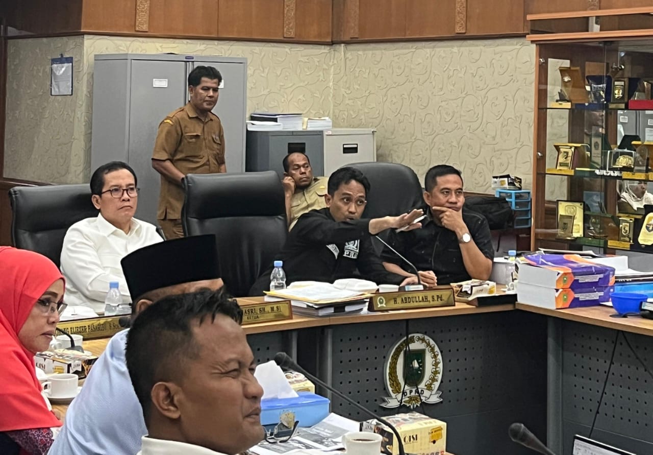 Anggota DPRD Riau Dapil Kampar, Siak, Pelalawan Gelar Rapat Dengar Pendapat Terkait Penanganan Banjir Sungai Kampar