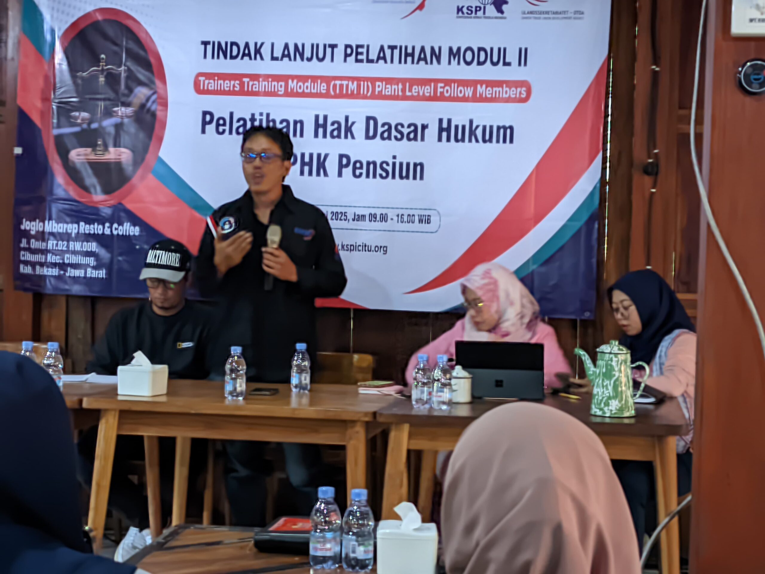 Vice Presiden FSPMI Kahar S. Cahyono Tekankan Pentingnya Media dalam Perjuangan