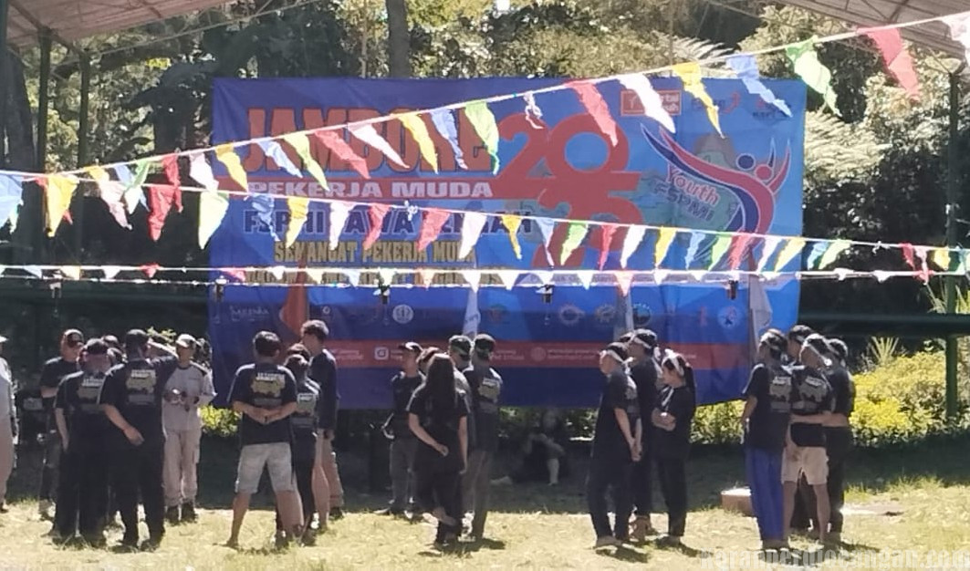 Makna Filosofis Permainan Team Building bagi Perjuangan dan Kehidupan Organisasi