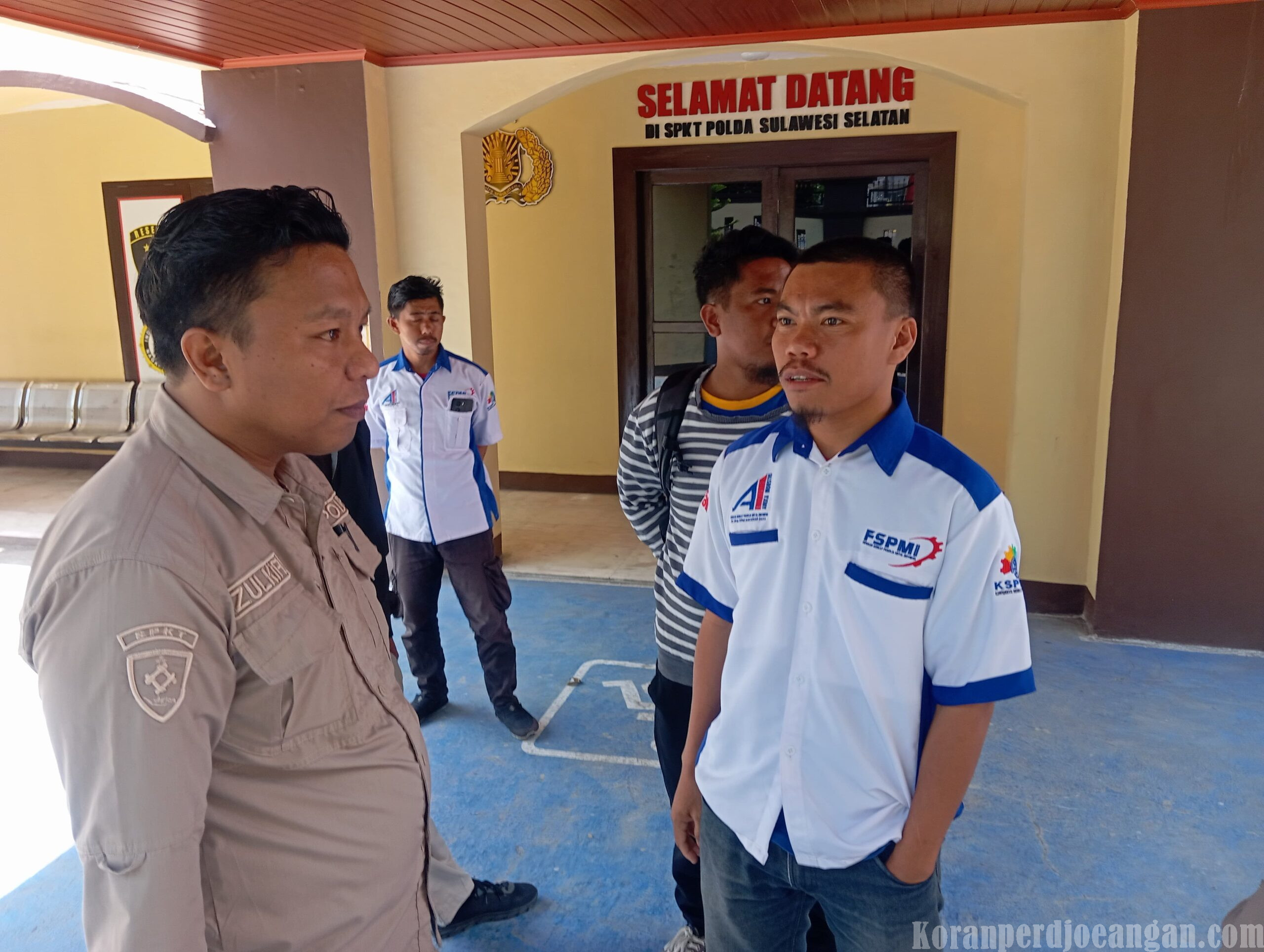 Buntut Kasus Penghadang-hadangan Aksi di PT Wings Kabupaten Gowa, FSPMI SUL-SEL Datangi Kantor Polda Sulawesi Selatan