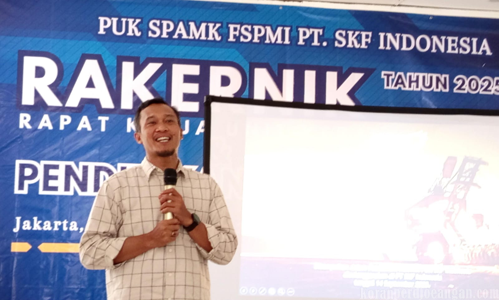 Pendidikan Musnik FSPMI PT SKF Indonesia, Tri Widyanto: Menyiapkan Kepanitiaan Yang Baik dan Efektif