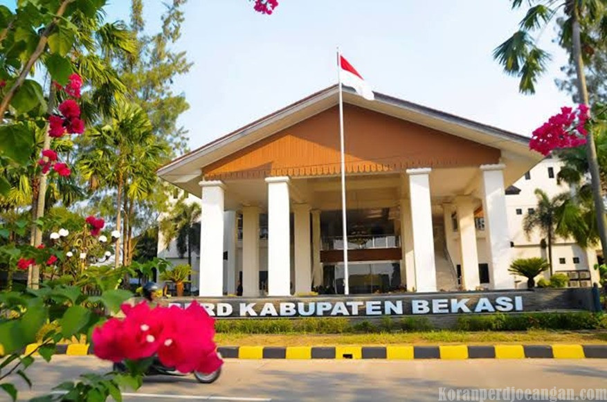 Warga dan Mahasiswa Protes Keras Terkait Tunjangan DPRD Kabupaten Bekasi